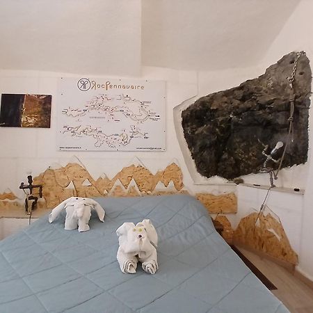 B&B 8A Castelbianco Colletta Esterno foto